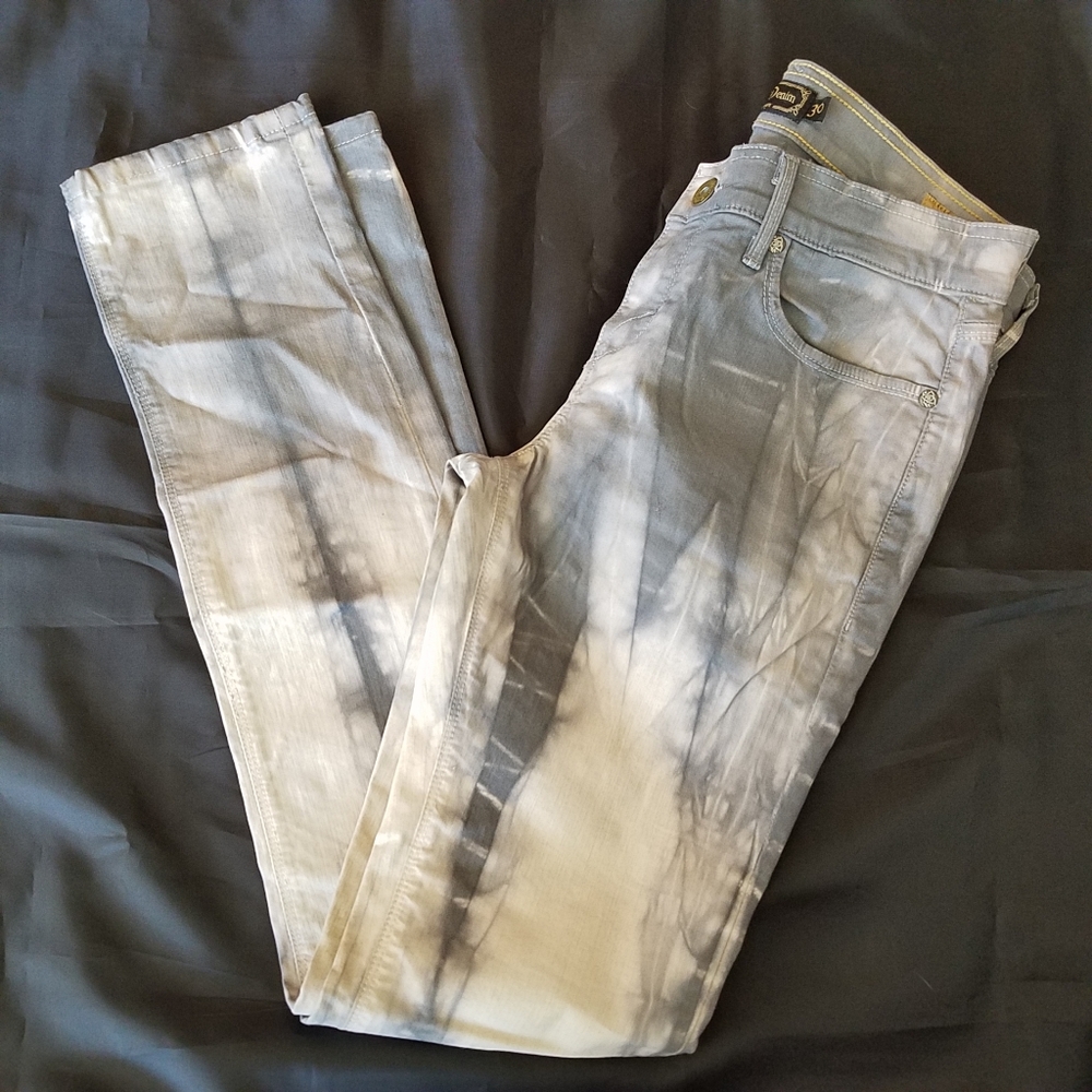 Divine Rights Of Denim Woman's Pants size 30.